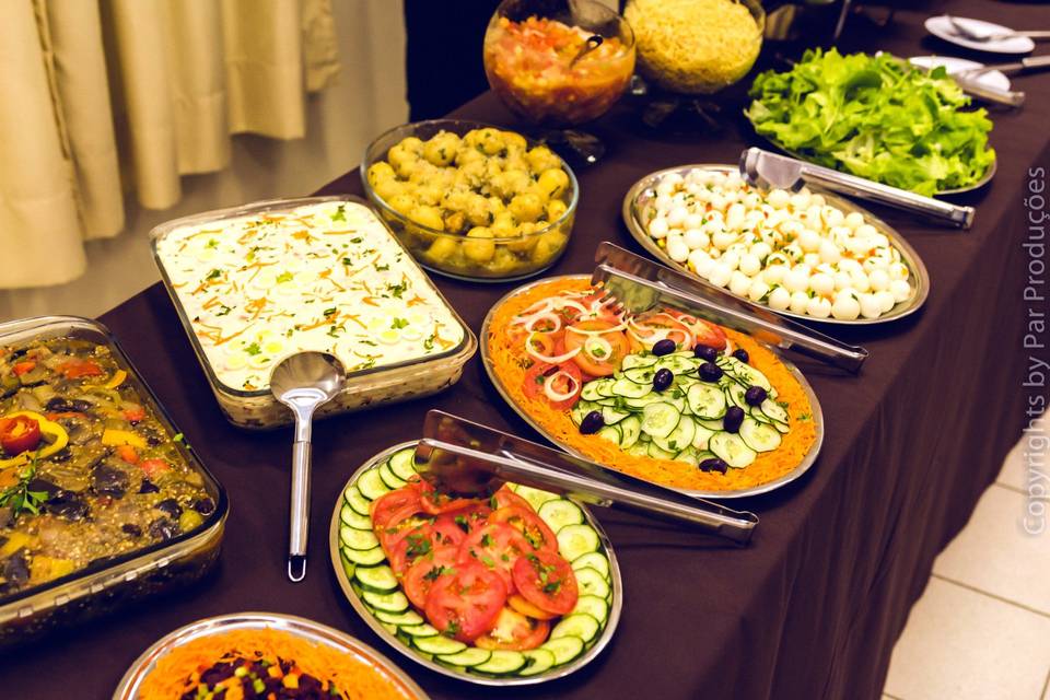 roco-buffet-1_13_231202-1556825336 Medium.jpeg